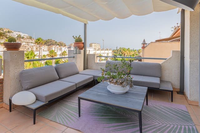 4 quarto Penthouse para arrendar em Almuñécar com garagem - 1 750 € (Ref: 9866437)
