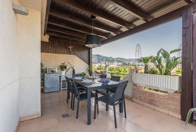 4 quarto Penthouse para arrendar em Almuñécar com garagem - 1 750 € (Ref: 9866437)