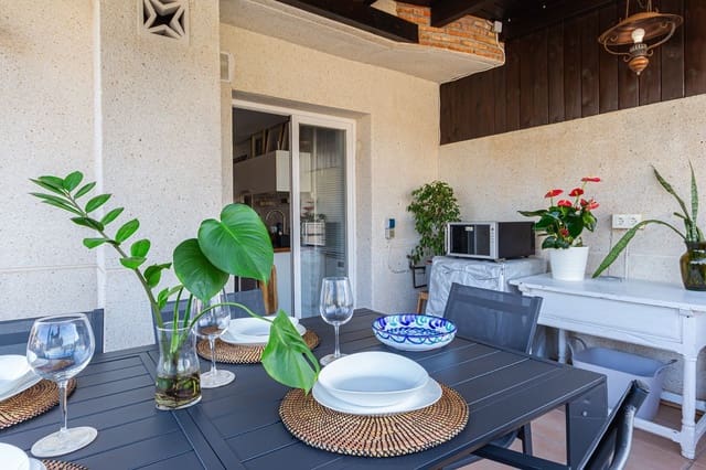 4 quarto Penthouse para arrendar em Almuñécar com garagem - 1 750 € (Ref: 9866437)