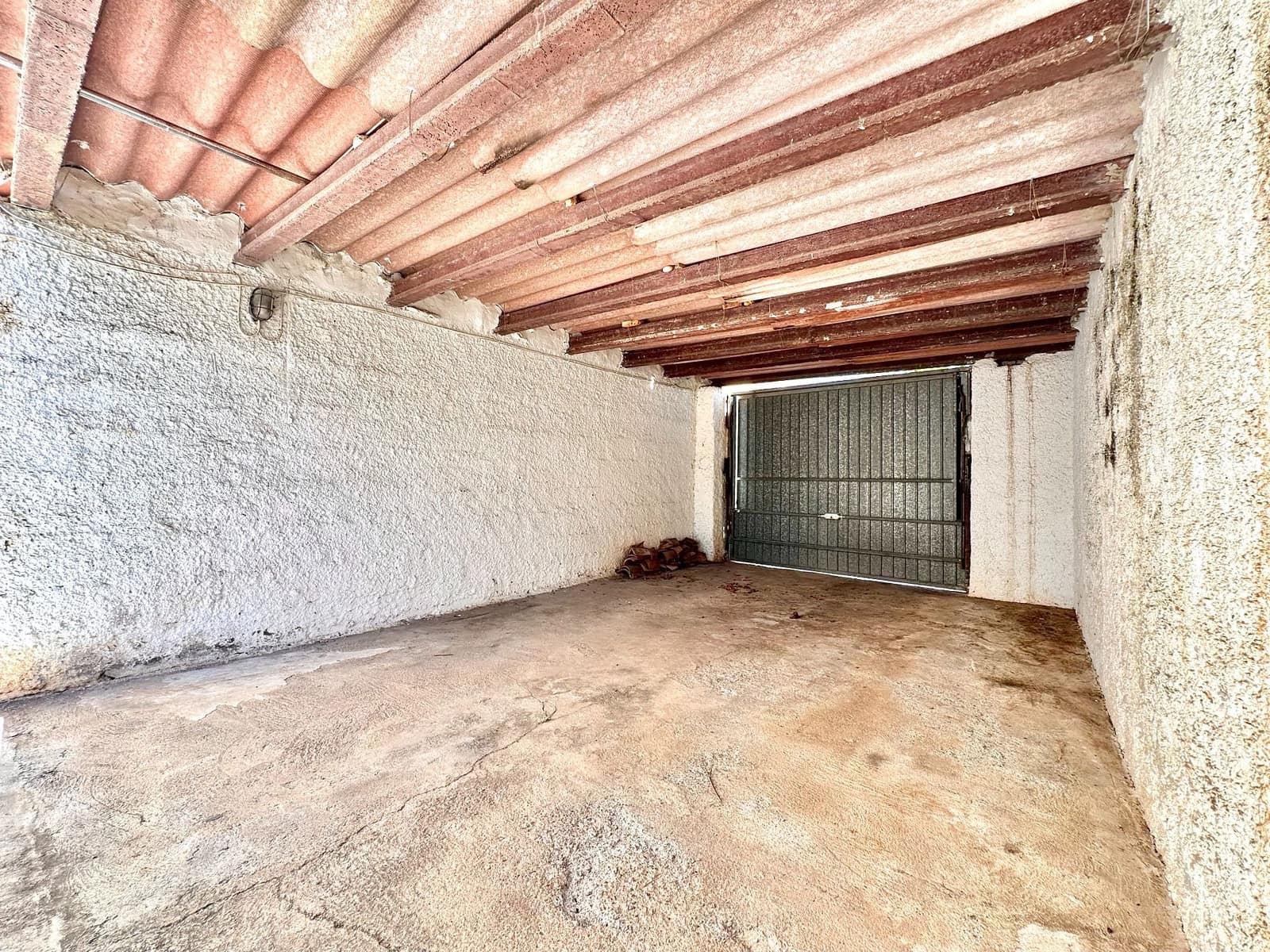 4 slaapkamer Villa te koop in Almunecar met garage - € 395.000 (Ref: 9866438)