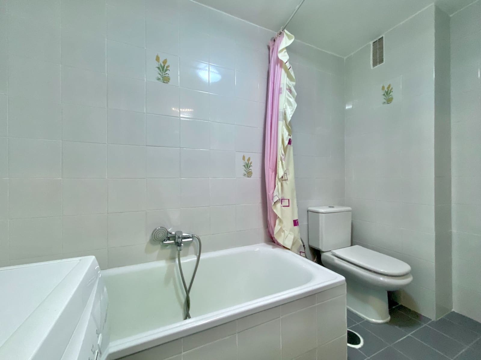 1 slaapkamer Appartement te koop in Almunecar met garage - € 140.000 (Ref: 9916456)