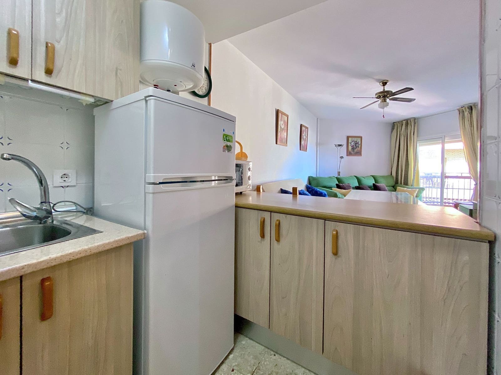 1 slaapkamer Appartement te koop in Almunecar met garage - € 140.000 (Ref: 9916456)