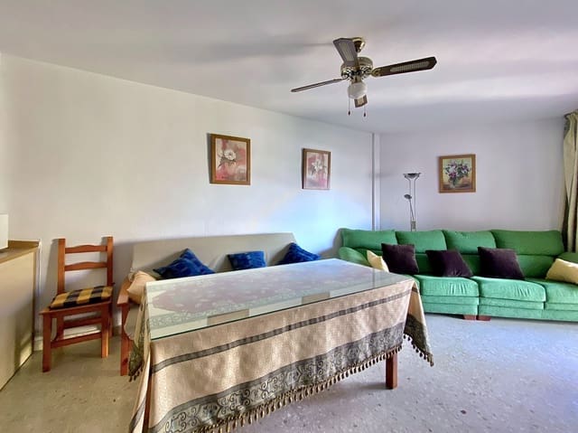 1 slaapkamer Appartement te koop in Almuñécar met garage - € 140.000 (Ref: 9916456)