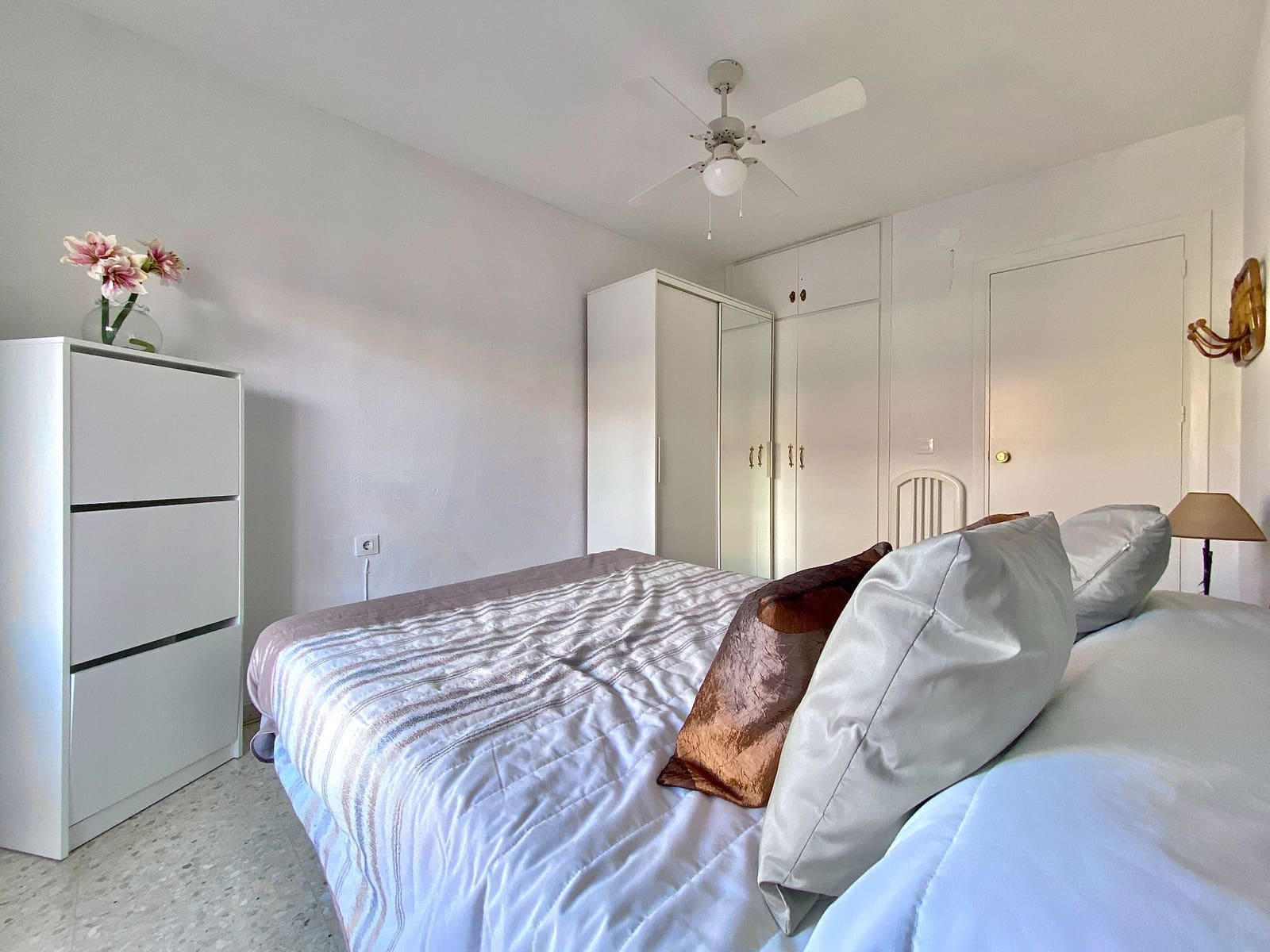 1 slaapkamer Appartement te koop in Almunecar met garage - € 140.000 (Ref: 9916456)
