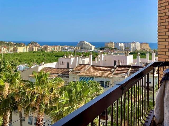1 slaapkamer Appartement te koop in Almuñécar met garage - € 140.000 (Ref: 9916456)