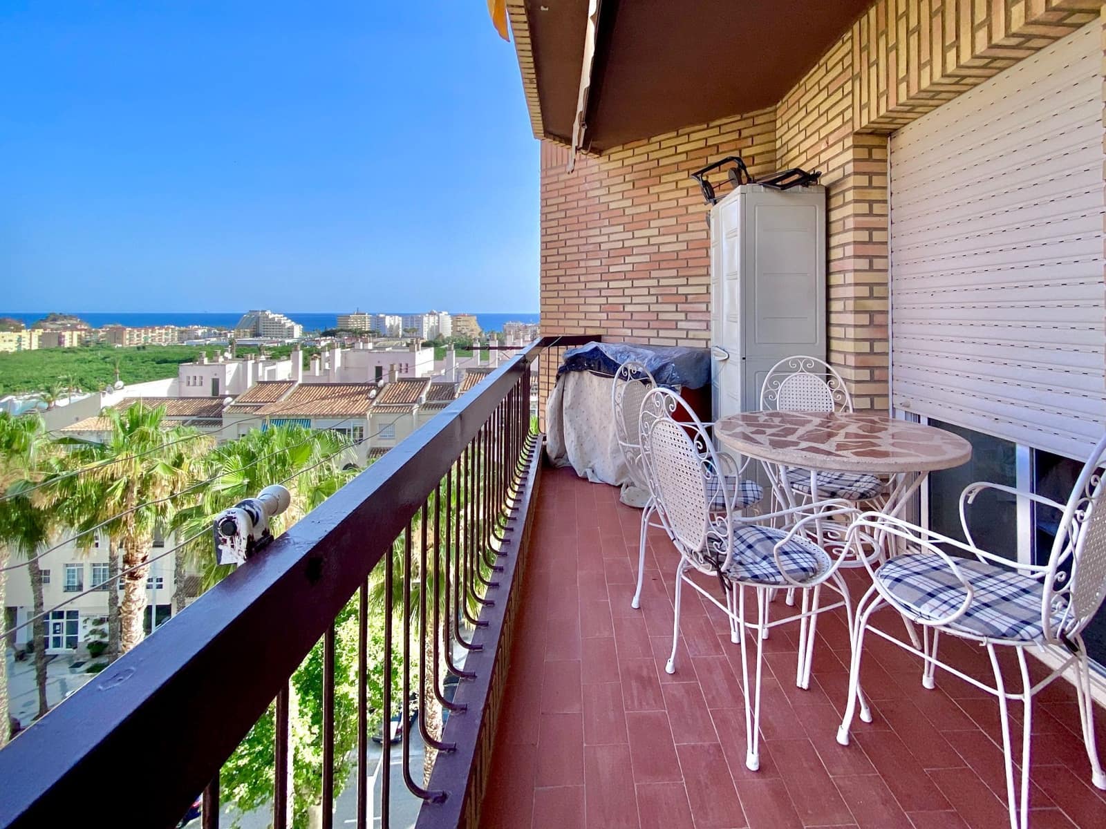 1 slaapkamer Appartement te koop in Almunecar met garage - € 140.000 (Ref: 9916456)