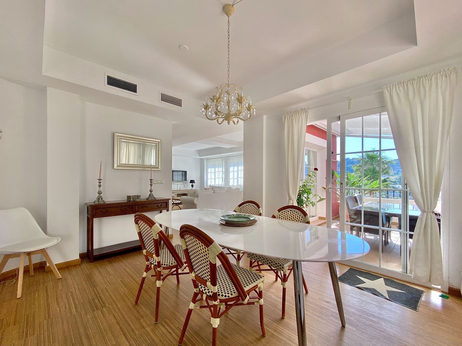 2 bedroom Villa for sale in Cotobro with pool garage - € 580,000 (Ref: 9923173)