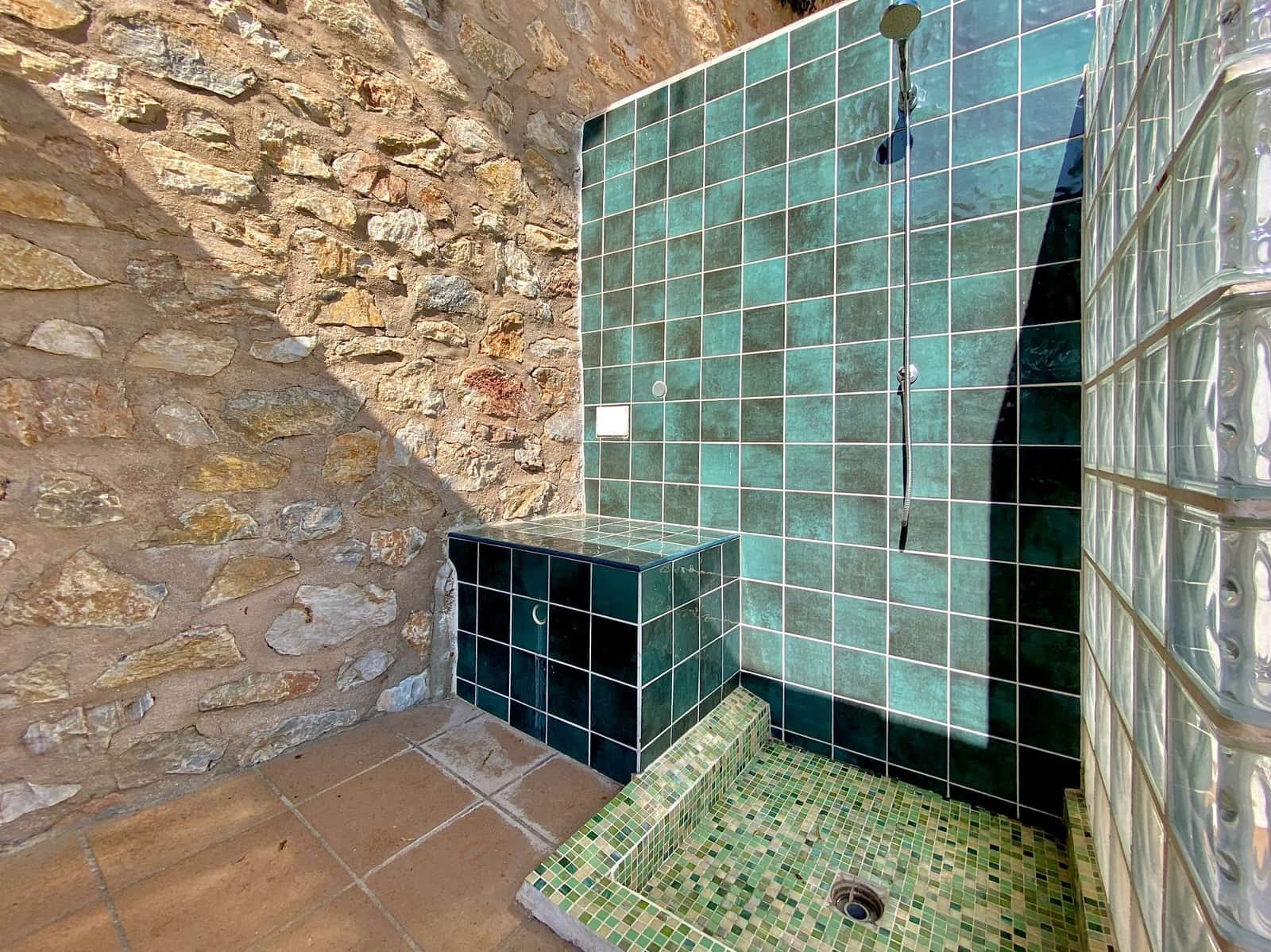 2 bedroom Villa for sale in Cotobro with pool garage - € 580,000 (Ref: 9923173)