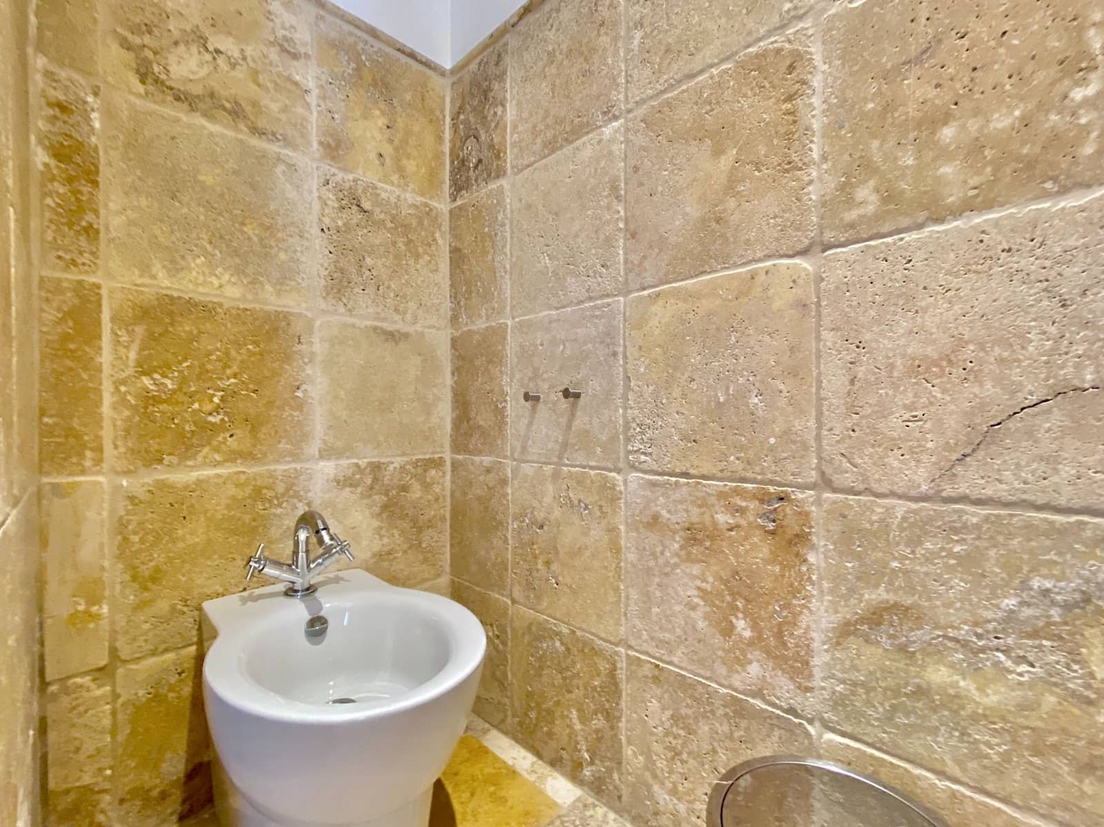 2 bedroom Villa for sale in Cotobro with pool garage - € 580,000 (Ref: 9923173)