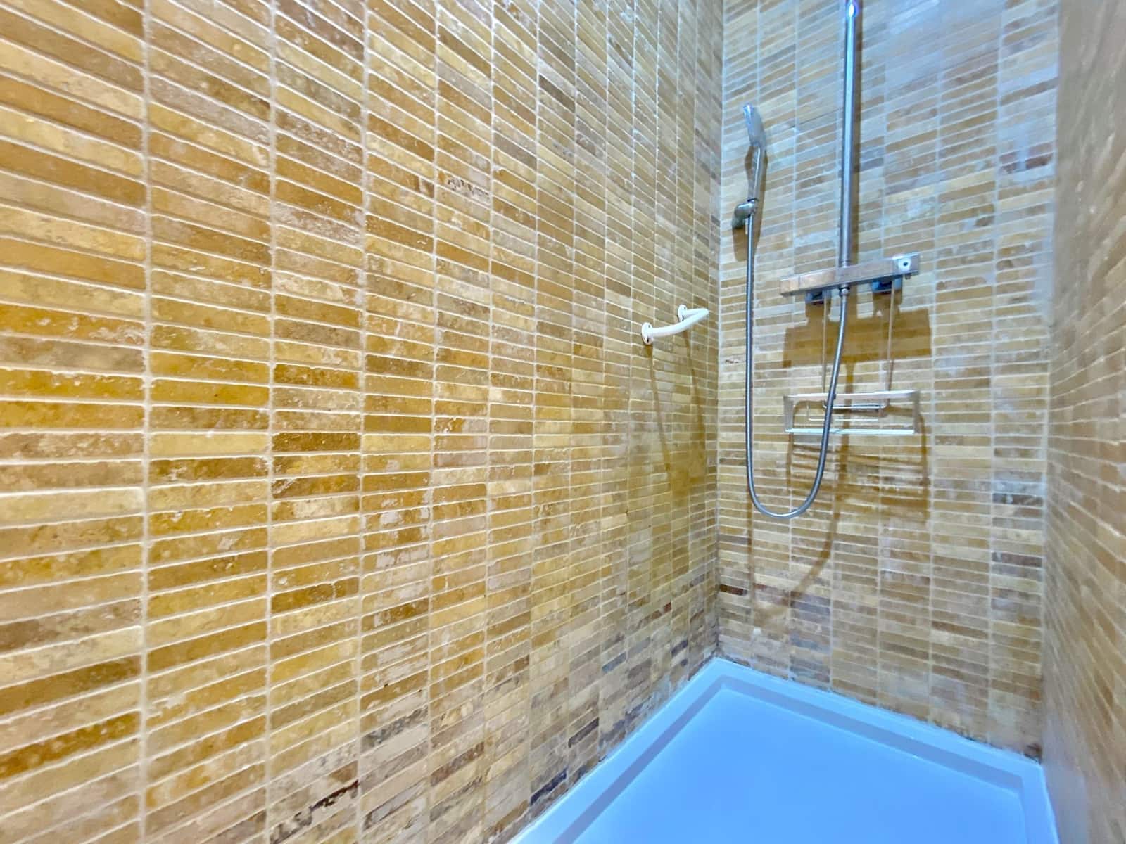 2 bedroom Villa for sale in Cotobro with pool garage - € 580,000 (Ref: 9923173)