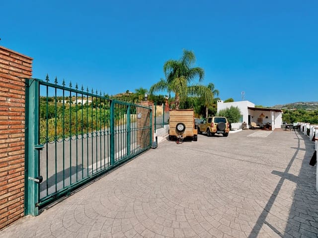 2 soveværelse Finca/Landehus til salg i Salobreña med garage - € 299.000 (Ref: 9945068)
