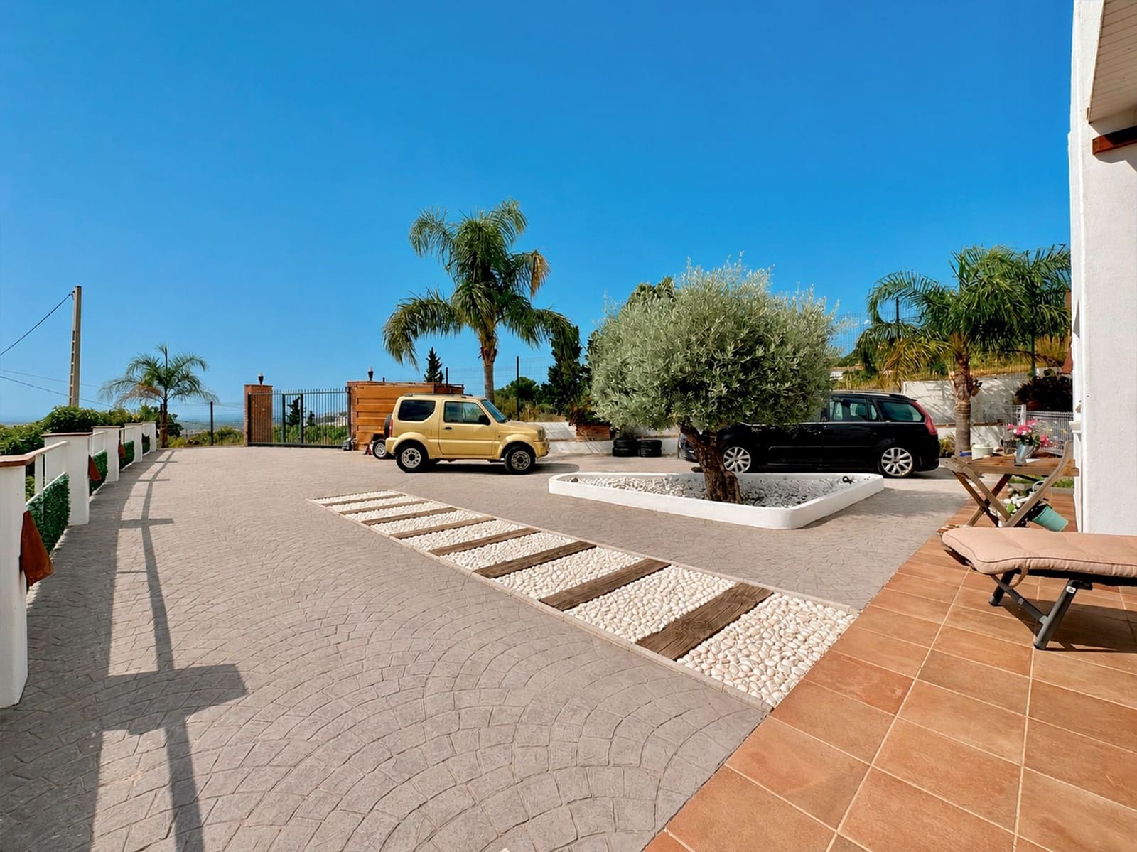 2 soveværelse Finca/Landehus til salg i Salobrena med garage - € 299.000 (Ref: 9945068)