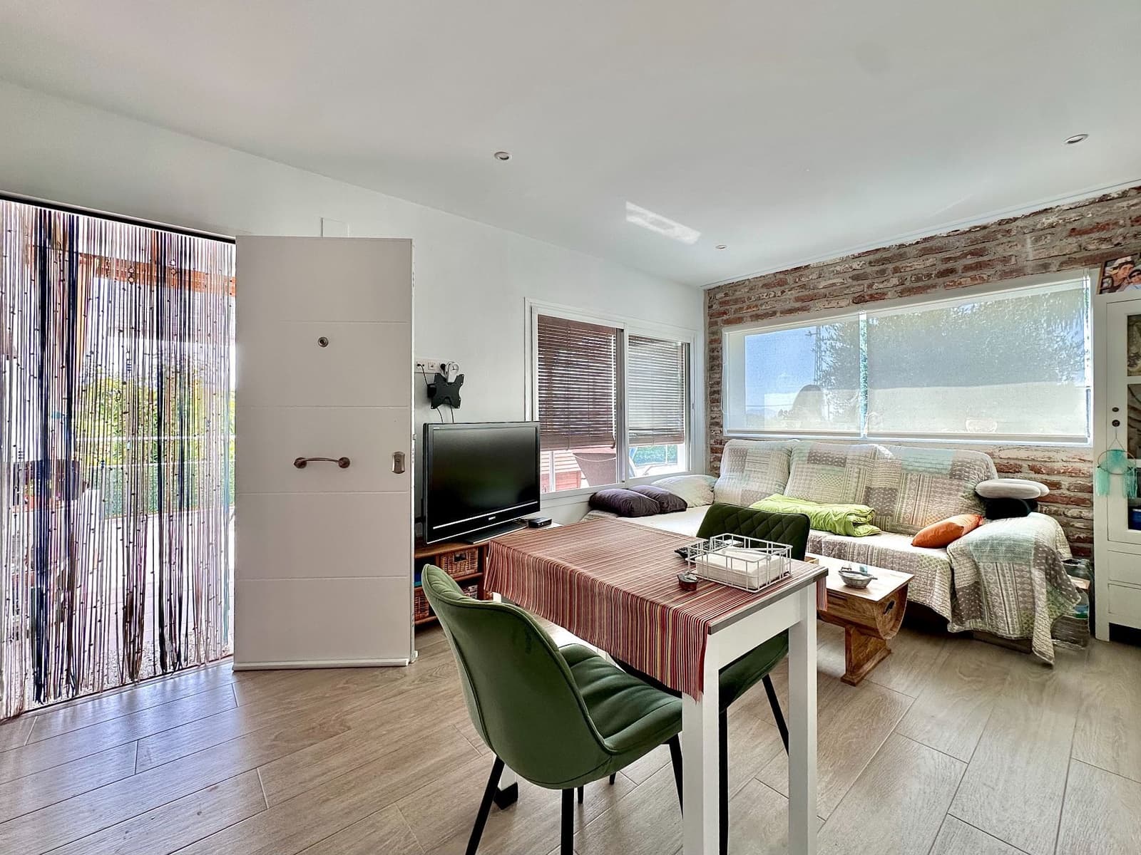 2 soveværelse Finca/Landehus til salg i Salobrena med garage - € 299.000 (Ref: 9945068)