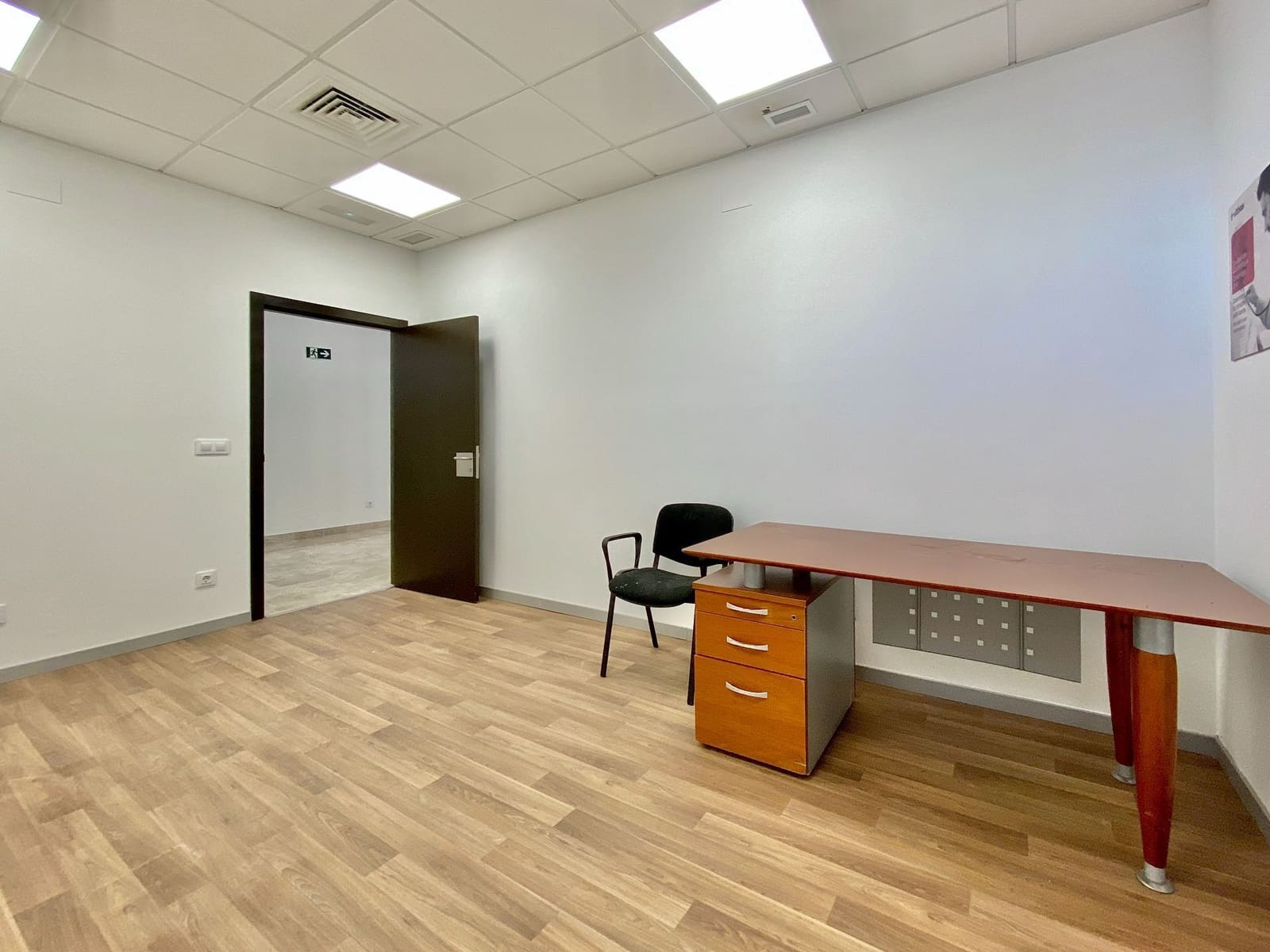 13 bedroom Commercial for rent in Almunecar - € 4,000 (Ref: 9981787)