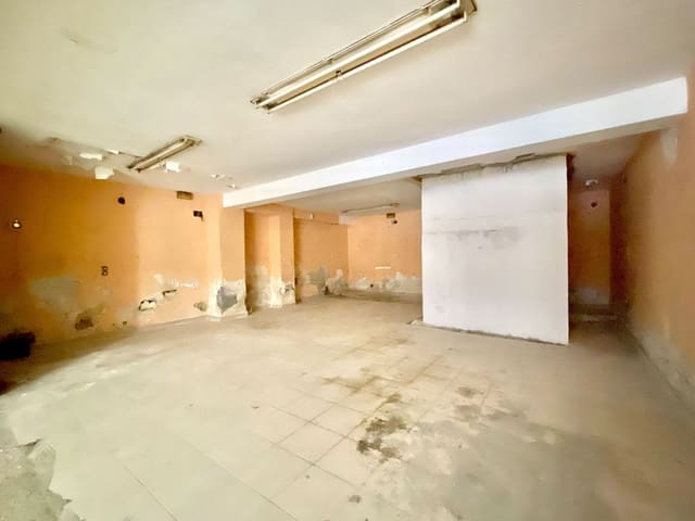 Commercieel te koop in Almuñécar - € 95.000 (Ref: 9998015)