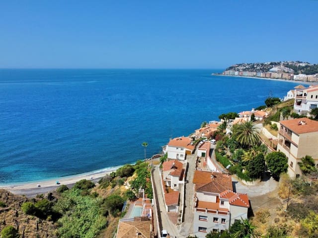 Chalet en Almuñécar en venta con garaje - 850.000 € (Ref: 9998016)