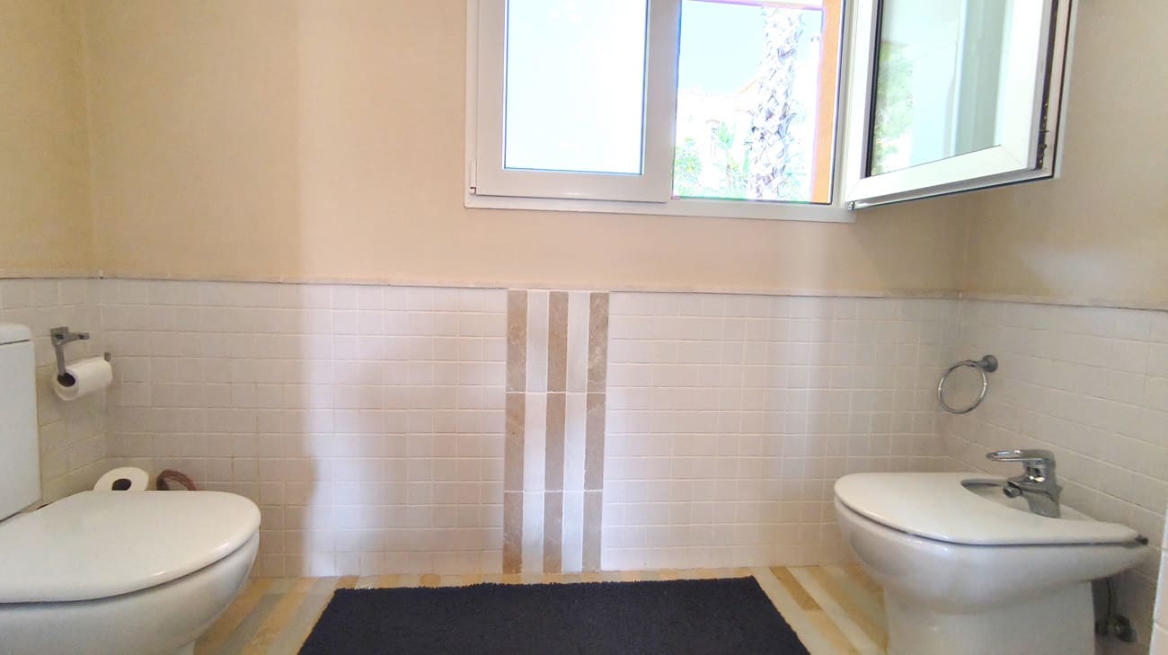 2 Zimmer Apartment zu verkaufen in Denia mit Pool Garage - 309.000 € (Ref: 10004320)