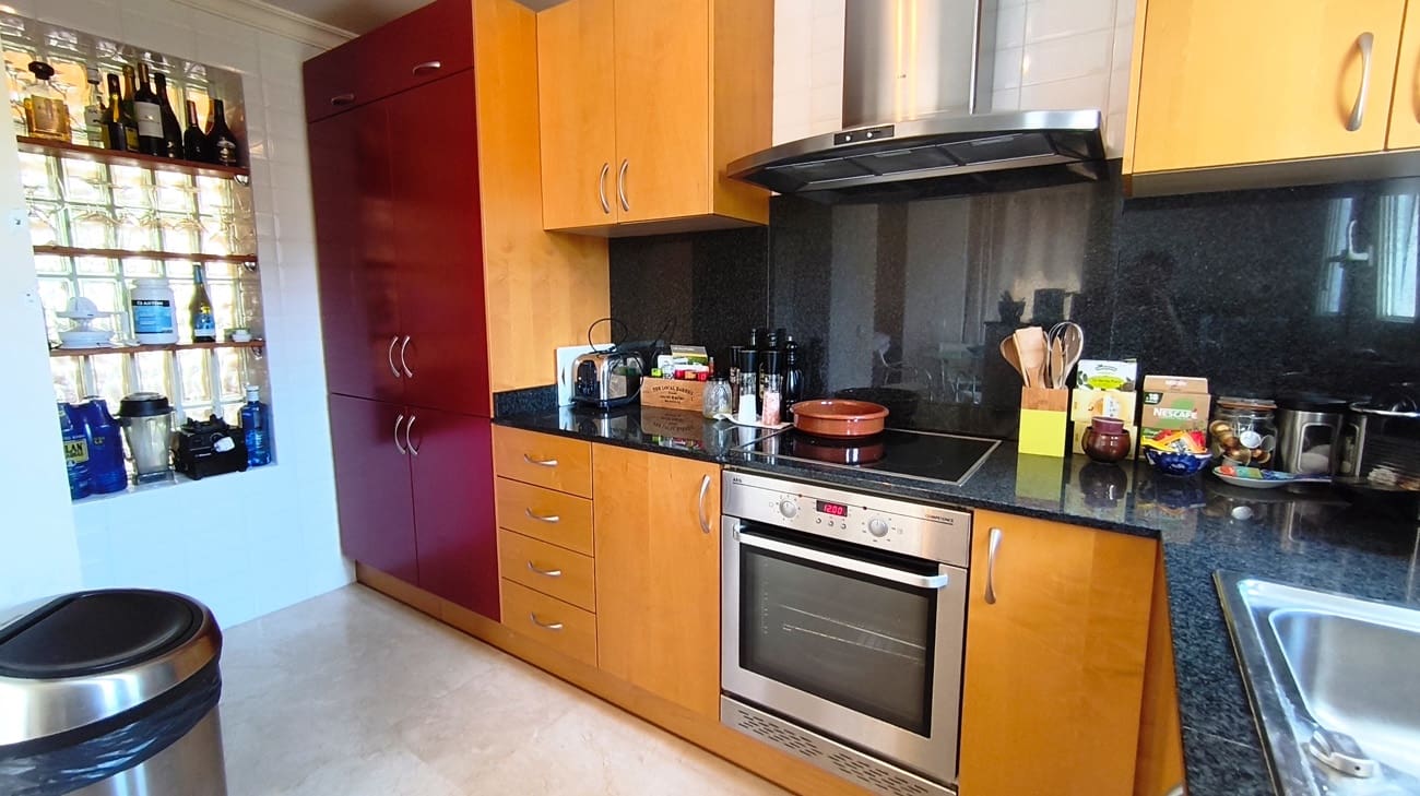 2 Zimmer Apartment zu verkaufen in Denia mit Pool Garage - 309.000 € (Ref: 10004320)