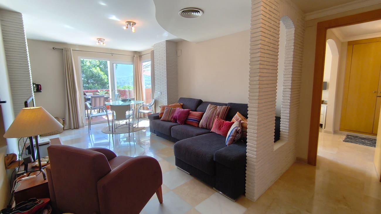 2 Zimmer Apartment zu verkaufen in Denia mit Pool Garage - 309.000 € (Ref: 10004320)