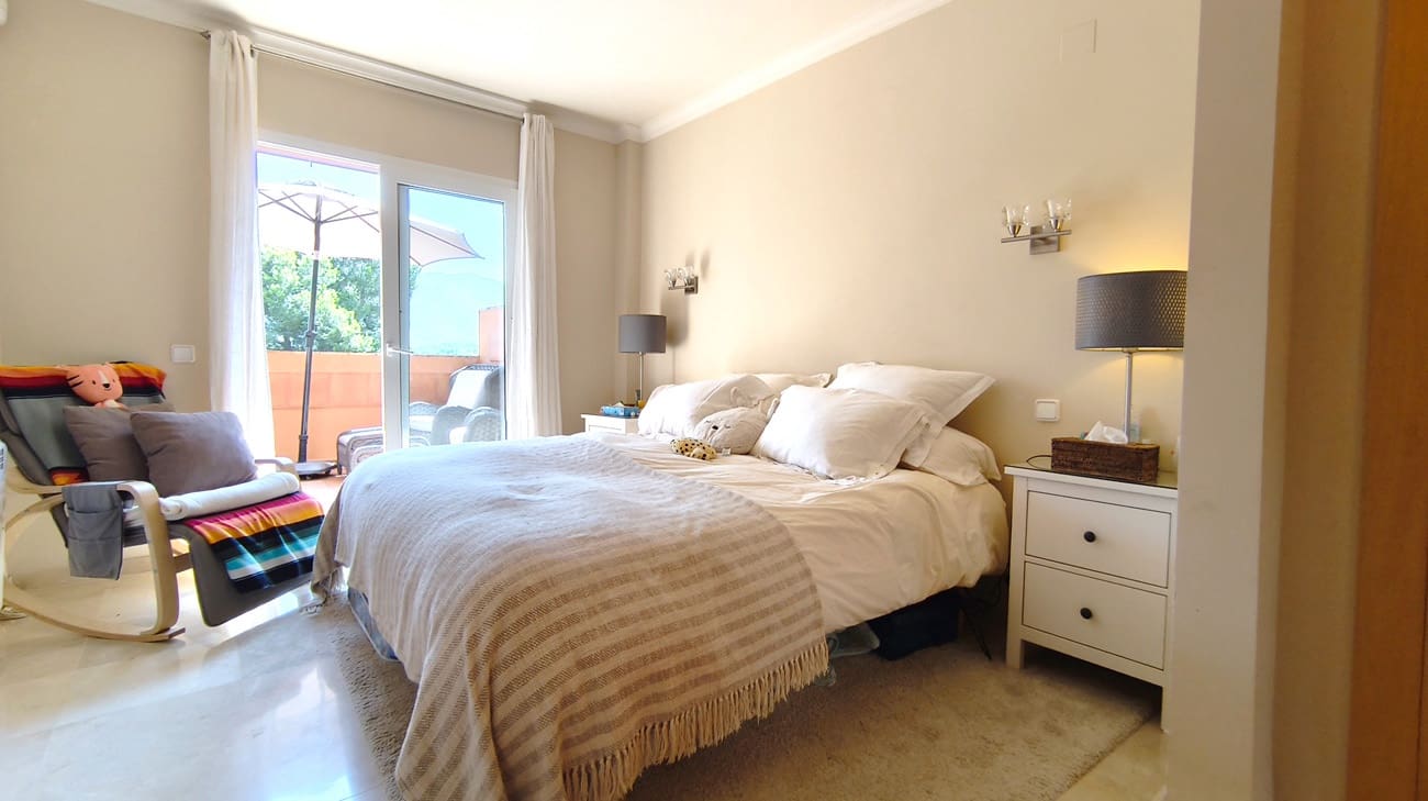 2 Zimmer Apartment zu verkaufen in Denia mit Pool Garage - 309.000 € (Ref: 10004320)