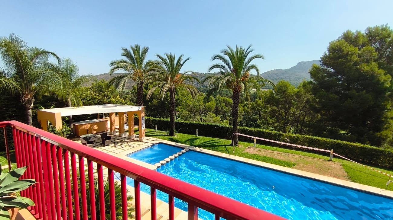 2 Zimmer Apartment zu verkaufen in Denia mit Pool Garage - 309.000 € (Ref: 10004320)