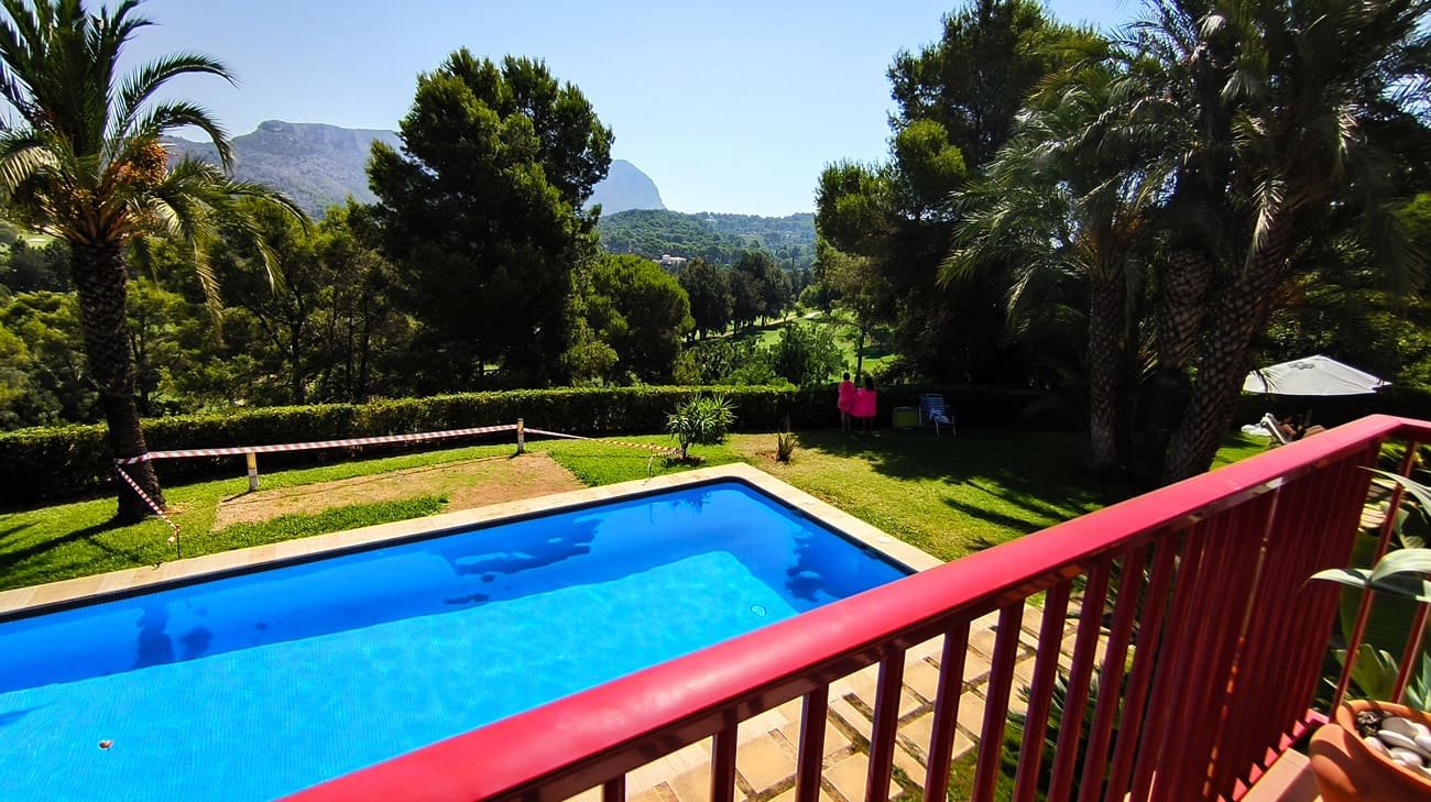 2 Zimmer Apartment zu verkaufen in Denia mit Pool Garage - 309.000 € (Ref: 10004320)