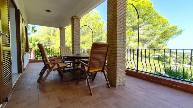 5 soverom Villa til salgs i La Xara - La Sella, Dénia med svømmebasseng garasje - € 785 000 (Ref: 10034273)