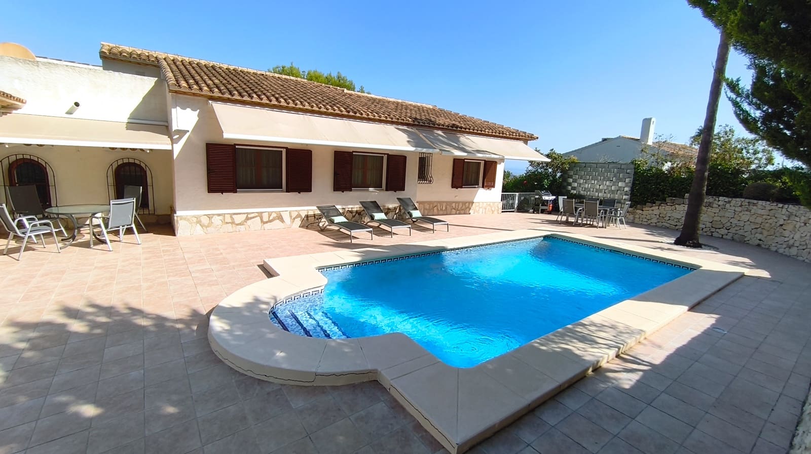 5 soverom Villa til salgs i Denia med svømmebasseng garasje - € 785 000 (Ref: 10034273)