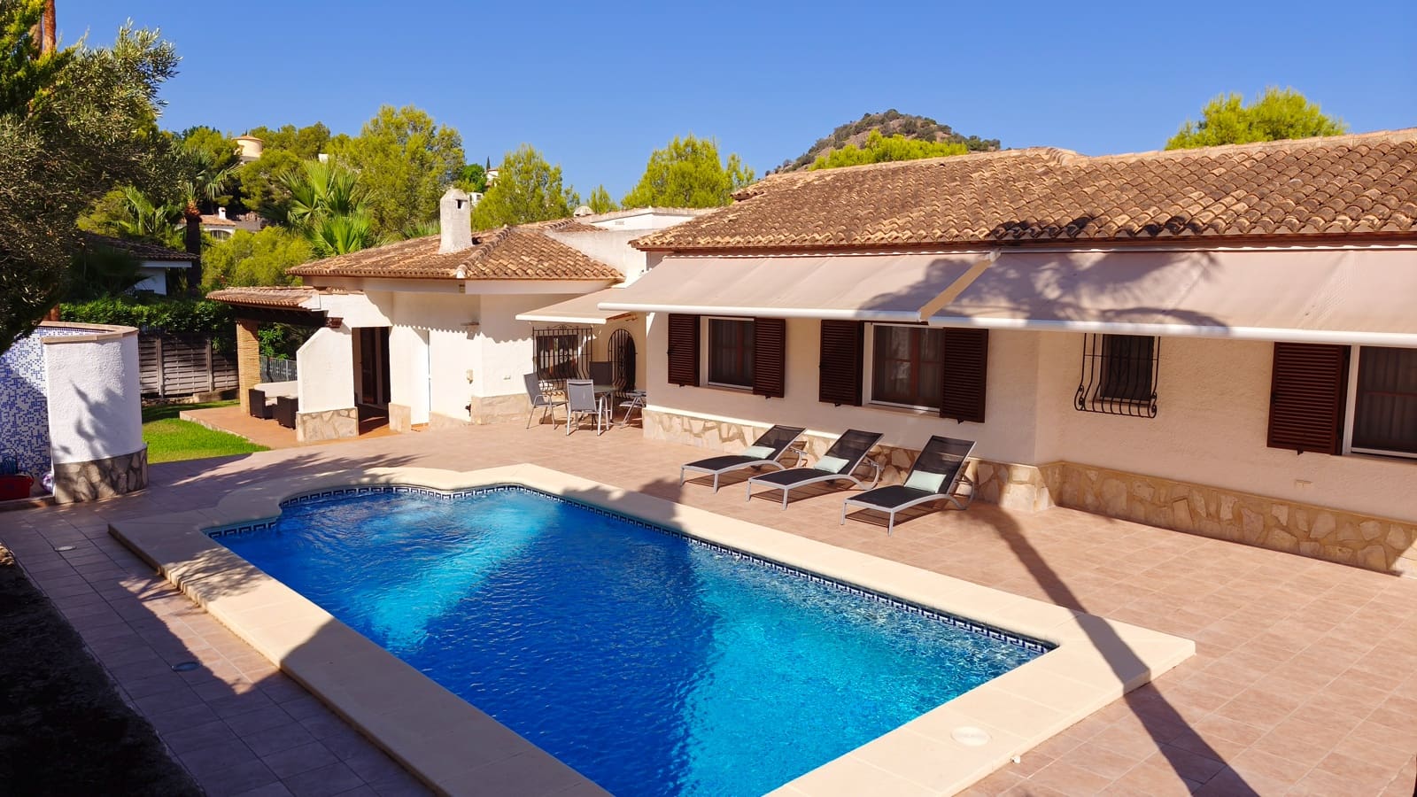 5 soverom Villa til salgs i Denia med svømmebasseng garasje - € 785 000 (Ref: 10034273)