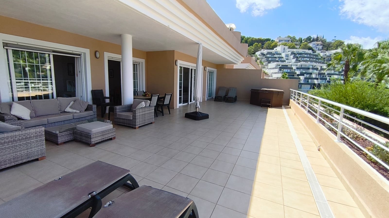 4 camera da letto Appartamento in vendita in Denia con piscina garage - 575.000 € (Rif: 10130679)