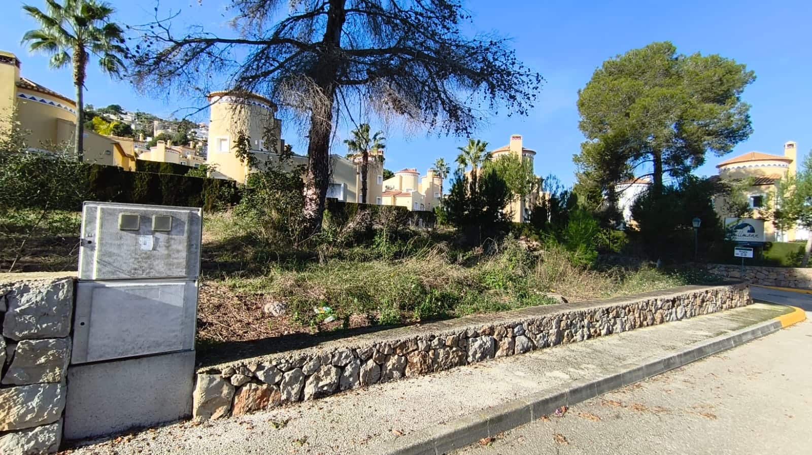 Ubebygd land til salgs i Denia - € 120 000 (Ref: 4588734)