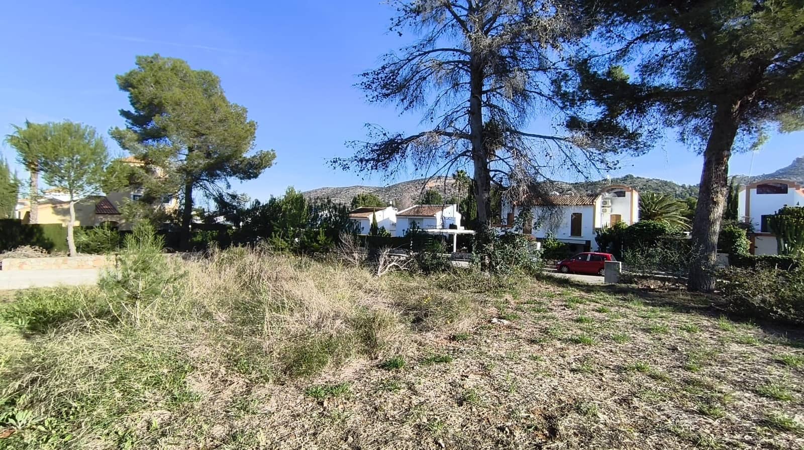 Ubebygd land til salgs i Denia - € 120 000 (Ref: 4588734)