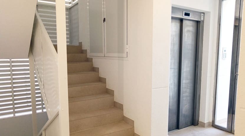 2 soverom Strandleiligheter til salgs i Denia med svømmebasseng - € 359 000 (Ref: 7785799)