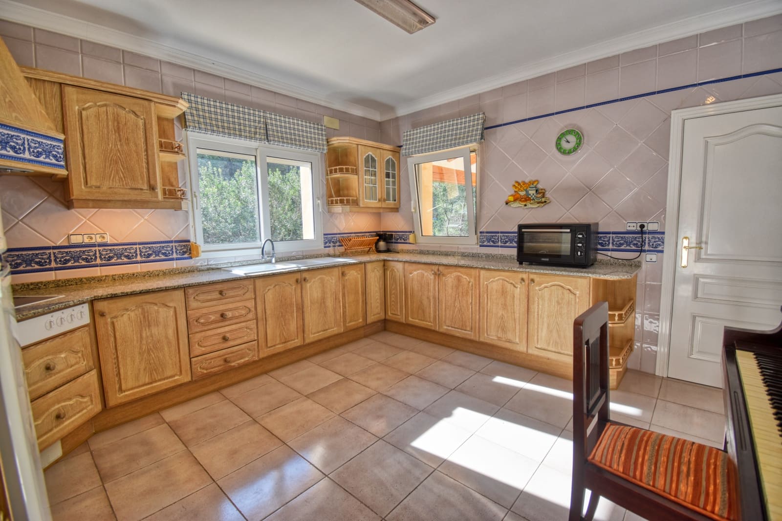 6 soveværelse Villa til salg i Denia - € 965.000 (Ref: 8800089)