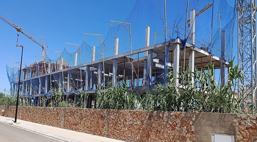 3 soveværelse Rækkehus til salg i Denia med swimmingpool garage - € 395.000 (Ref: 8921948)