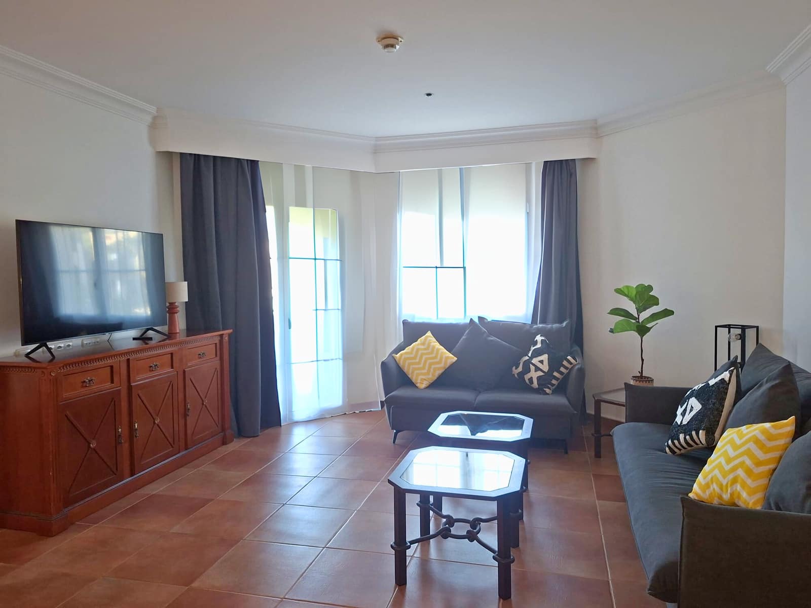 2 soveværelse Lejlighed til salg i Denia med swimmingpool garage - € 443.000 (Ref: 9051803)