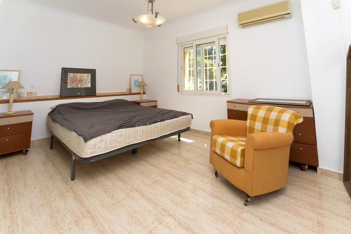 3 soveværelse Villa til salg i Denia med garage - € 795.000 (Ref: 9086408)