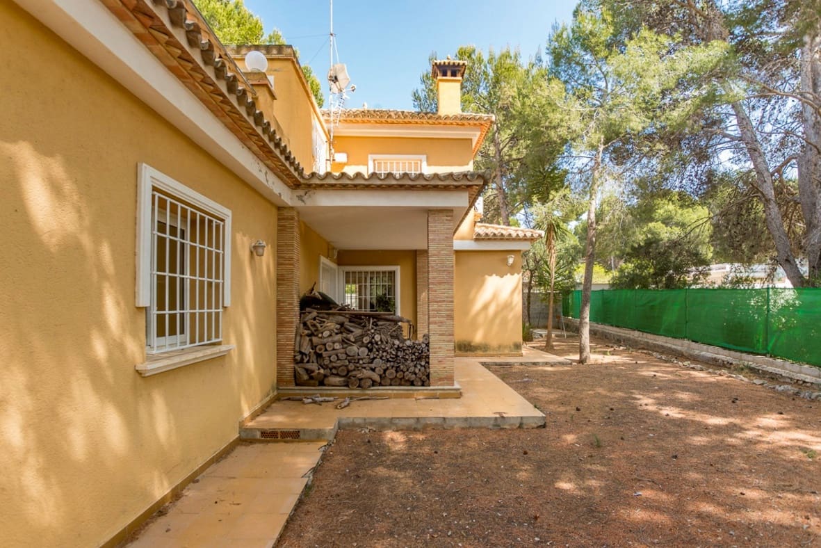 3 soveværelse Villa til salg i Denia med garage - € 795.000 (Ref: 9086408)