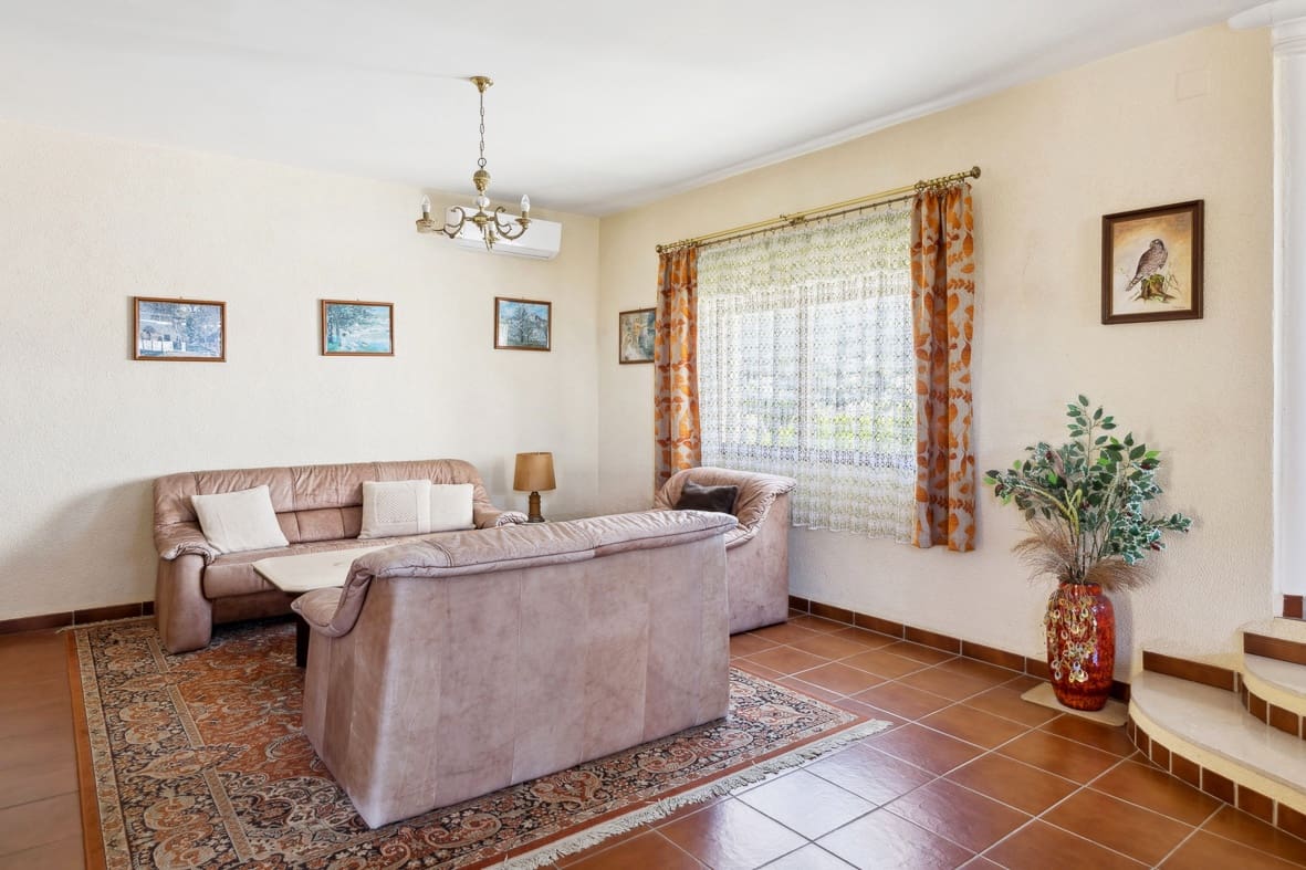 2 soveværelse Villa til salg i Denia med swimmingpool garage - € 920.000 (Ref: 9172377)