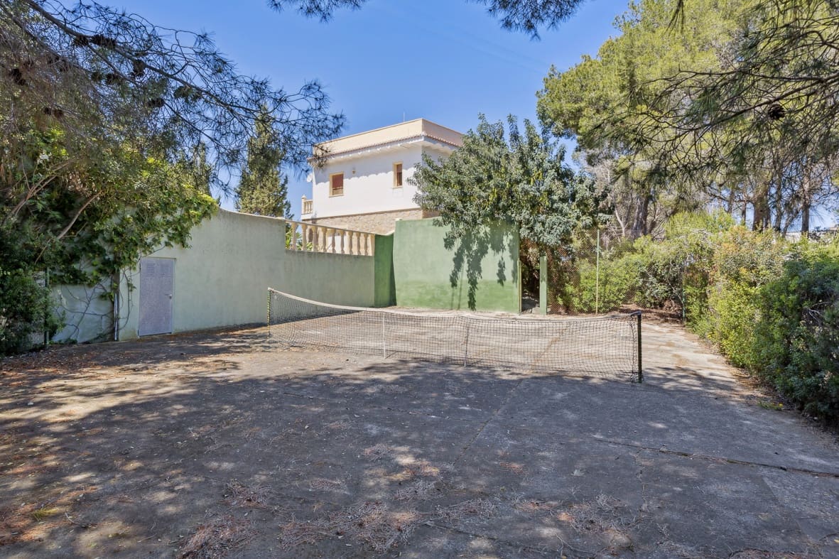 2 soveværelse Villa til salg i Denia med swimmingpool garage - € 920.000 (Ref: 9172377)