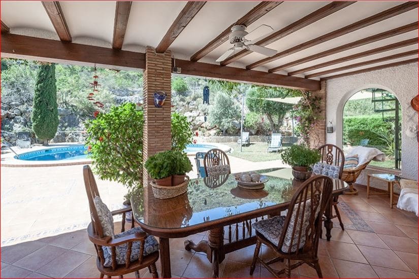 5 soverom Villa til salgs i Denia med svømmebasseng garasje - € 850 000 (Ref: 9238792)