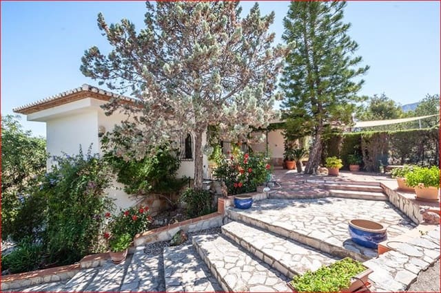 5 soverom Villa til salgs i La Xara - La Sella, Dénia med svømmebasseng garasje - € 850 000 (Ref: 9238792)