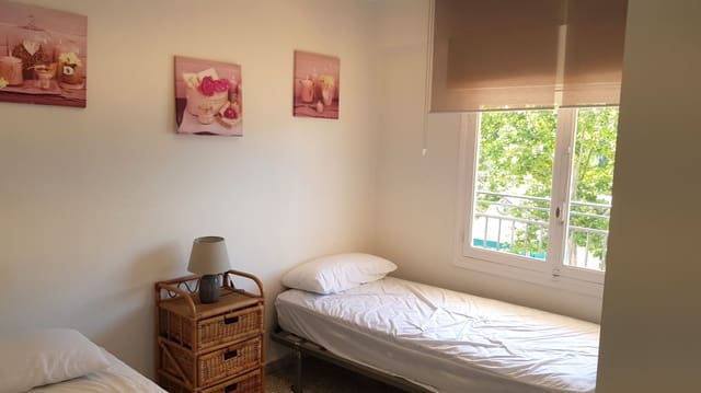 3 makuuhuone Huoneisto myytävänä paikassa Arenal, Javea / Xàbia mukana 
autotalli - 350 000 € (Ref: 9282707)