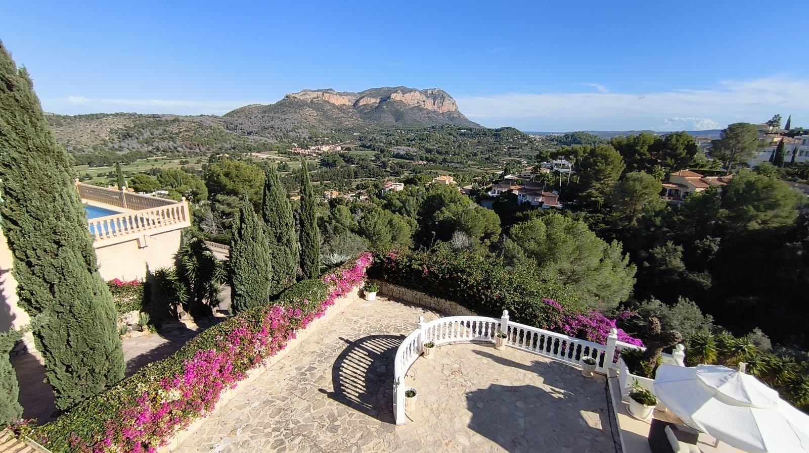 6 chambre Villa/Maison à vendre à Denia avec piscine garage - 1 400 000 € (Ref: 9401749)