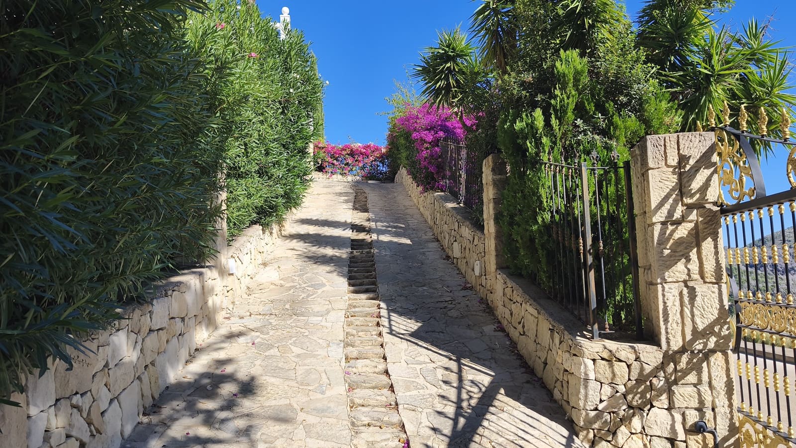 6 chambre Villa/Maison à vendre à Denia avec piscine garage - 1 400 000 € (Ref: 9401749)