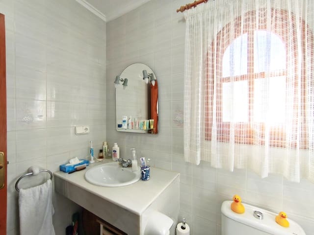 2 makuuhuone Bungalow myytävänä paikassa La Xara - La Sella, Dénia mukana uima-altaan 
autotalli - 285 000 € (Ref: 9447023)