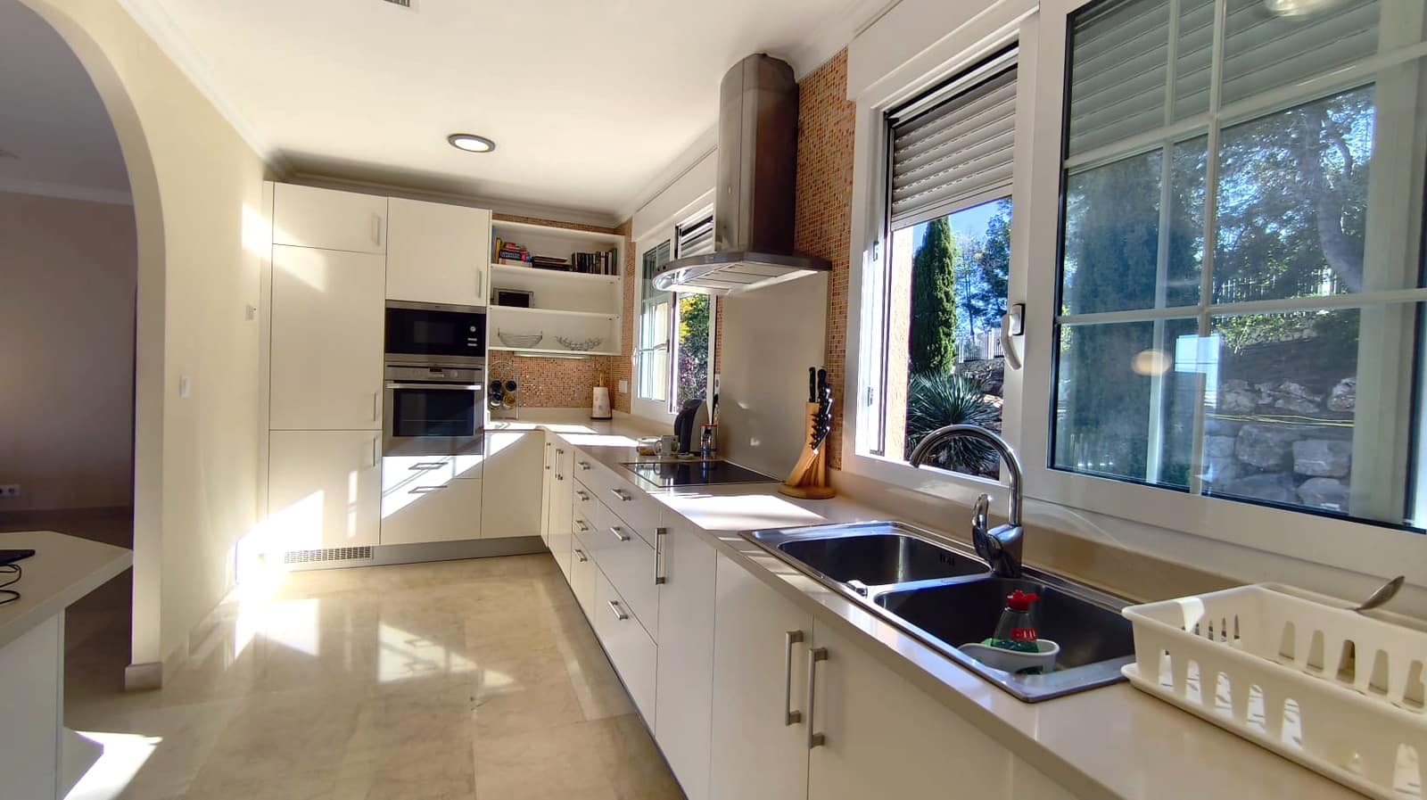 2 bedroom Penthouse for sale in Denia with pool garage - € 525,000 (Ref: 9510345)