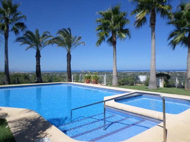 2 bedroom Penthouse for sale in La Xara - La Sella, Dénia with pool garage - € 525,000 (Ref: 9510345)