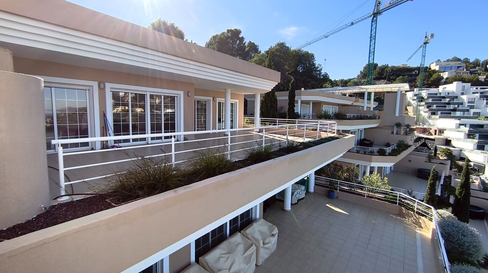 2 bedroom Penthouse for sale in Denia with pool garage - € 525,000 (Ref: 9510345)