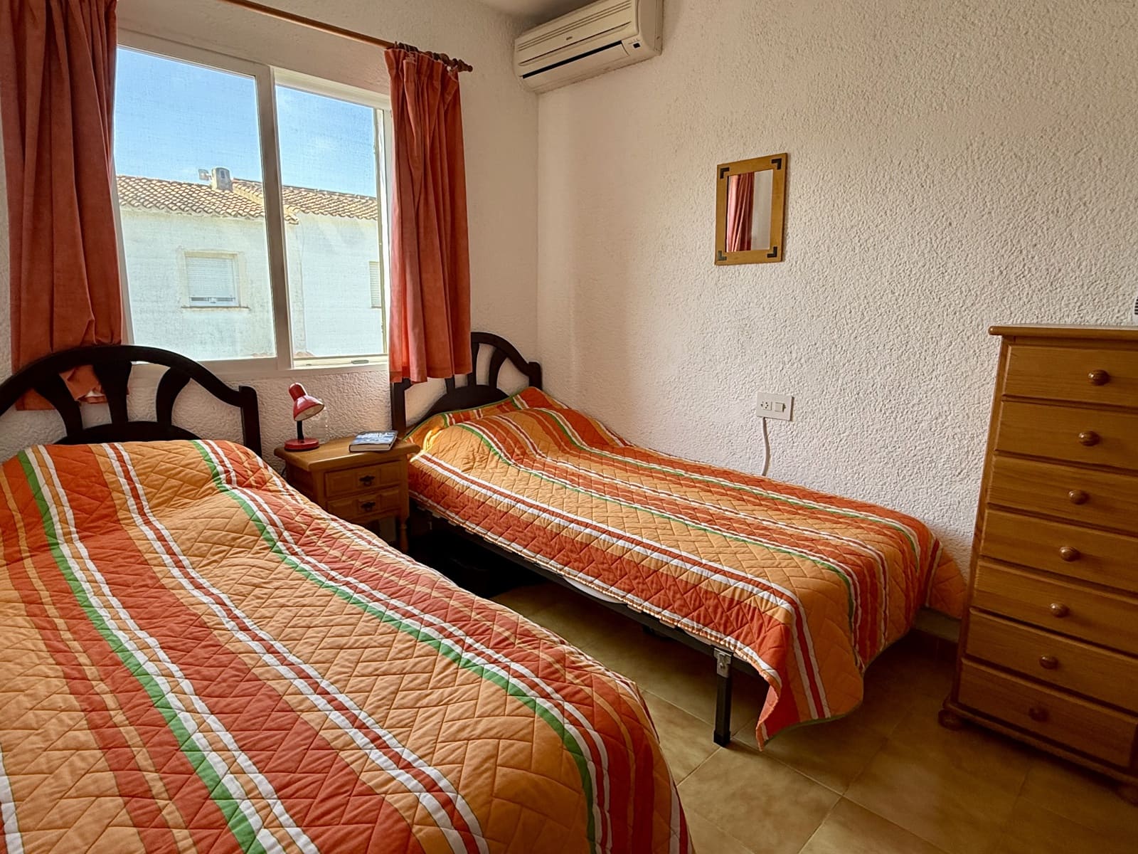 2 Zimmer Haus zu verkaufen in Denia mit Pool - 240.000 € (Ref: 9542009)